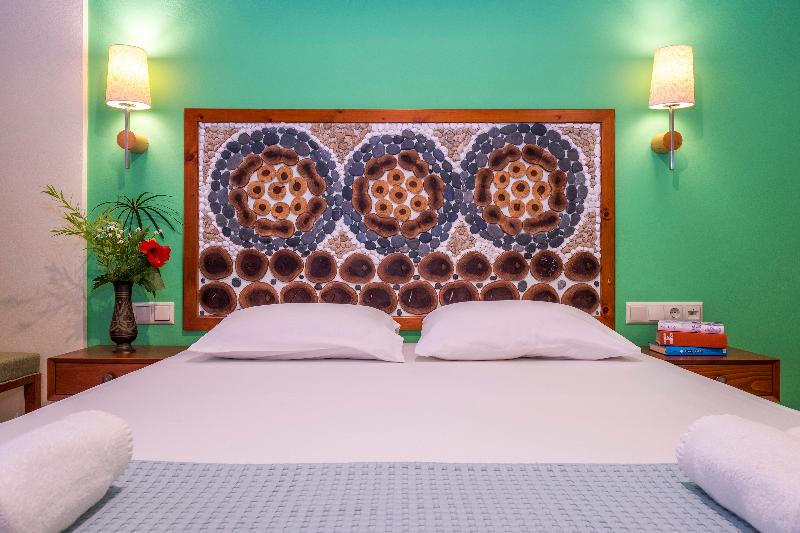 スーペリアトリプルルーム, Aris Boutique