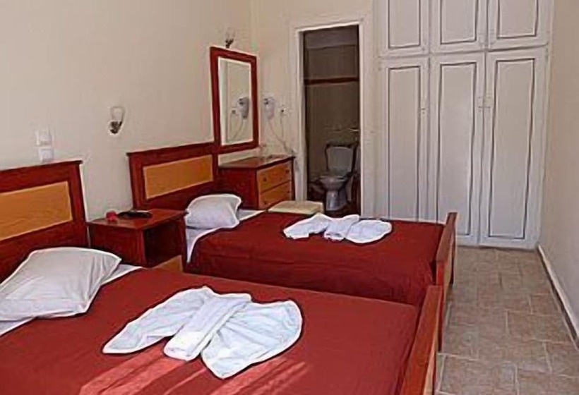 스탠다드 룸, Captain Manolis