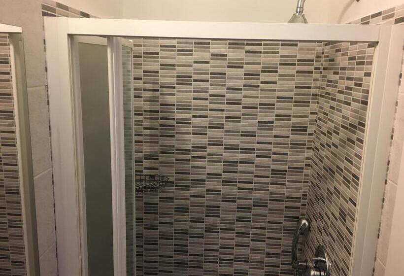 اتاق استاندارد یک نفره, Del Sud