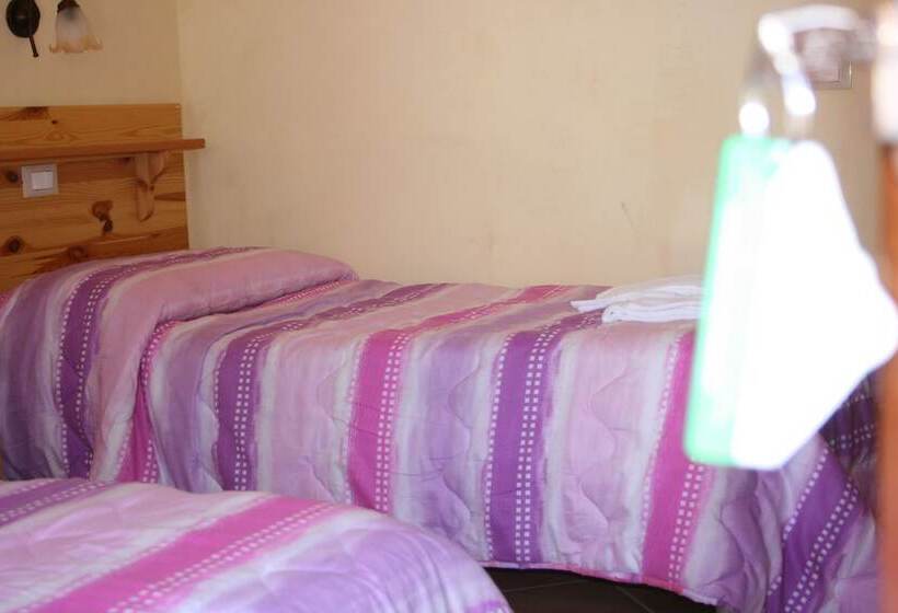 标准间, Il Cortile