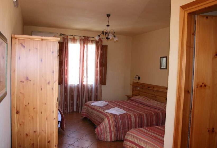 标准间, Il Cortile