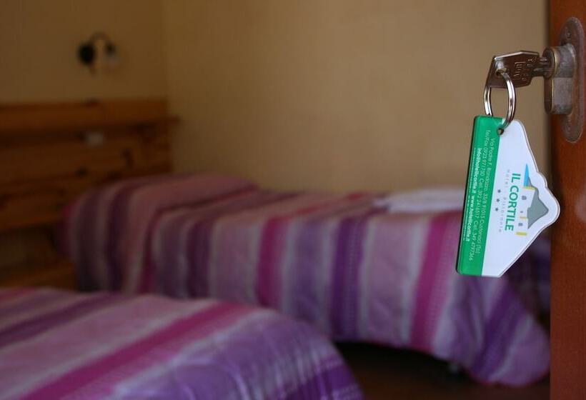 标准间, Il Cortile