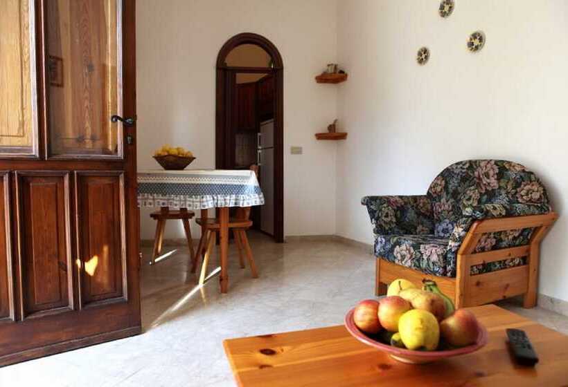 带2个卧室的公寓, Il Cortile