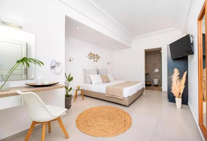 Chambre Economy, Kalisperis