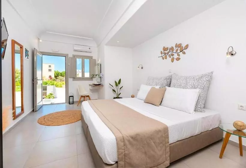 Chambre Economy, Kalisperis