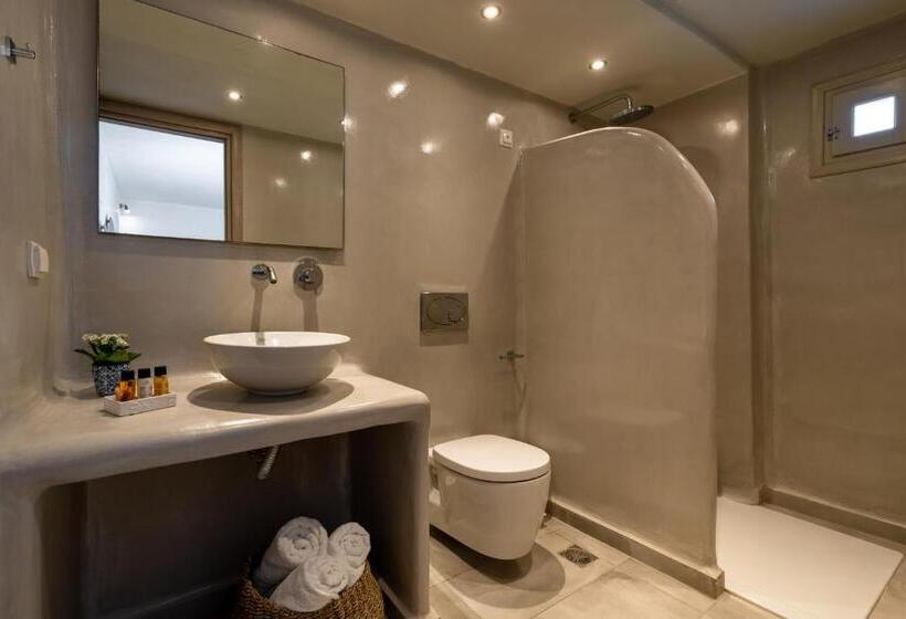 חדר אקונומי, Kalisperis