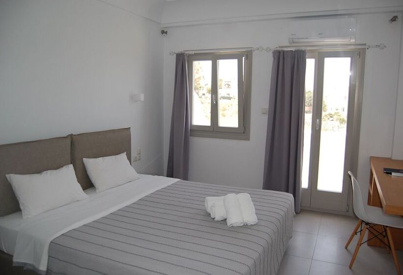 חדר אקונומי, Kalisperis