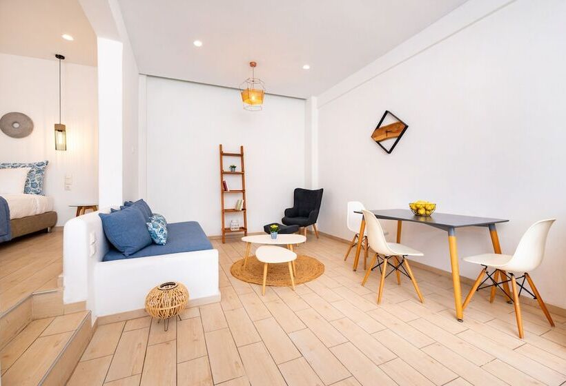 חדר דלוקס, Kalisperis