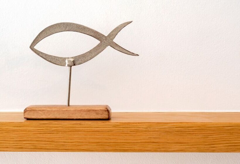 חדר דלוקס, Kalisperis