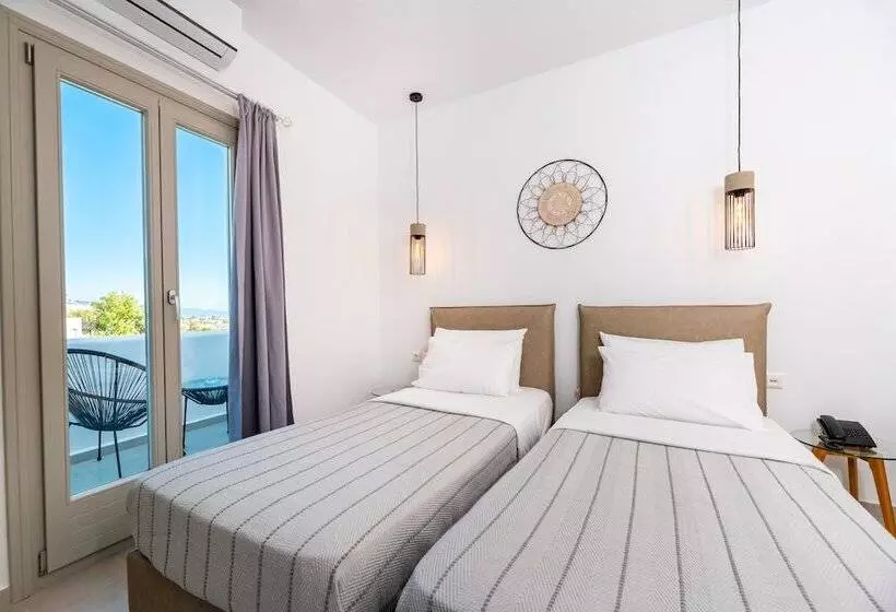 Chambre Supérieure, Kalisperis