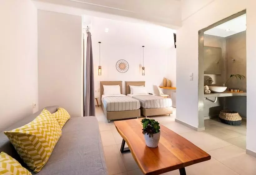 Chambre Supérieure, Kalisperis