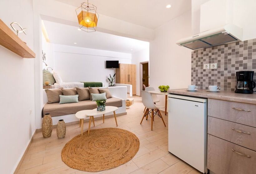 חדר דלוקס, Kalisperis