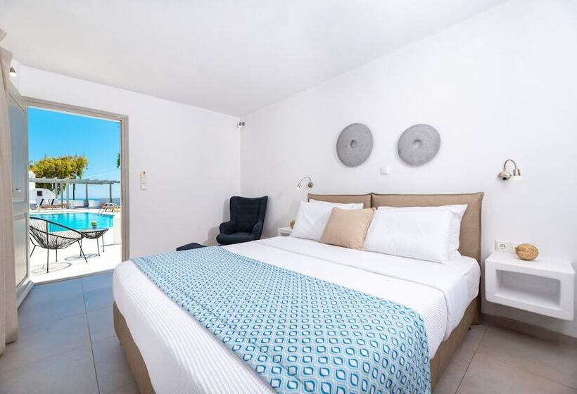 חדר סטנדרט נוף לבריכה, Kalisperis