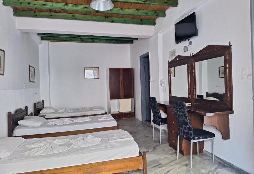 اتاق استاندارد چهار تخته, Markos Village Pension