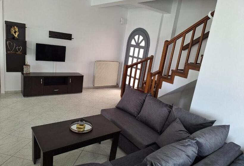 آپارتمان 1 خوابه با بالکن, Markos Village Pension