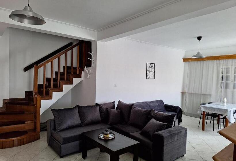 آپارتمان 1 خوابه با بالکن, Markos Village Pension