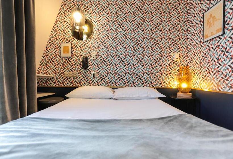 اتاق استاندارد, Oops! Latin Quarter By Hiphophostels