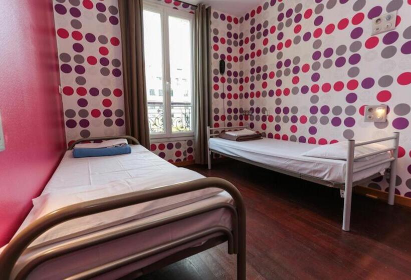 تختخواب در اتاق مشترک, Oops! Latin Quarter By Hiphophostels