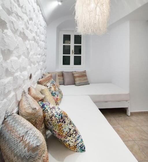 Люкс 2 Спальни, Spiros