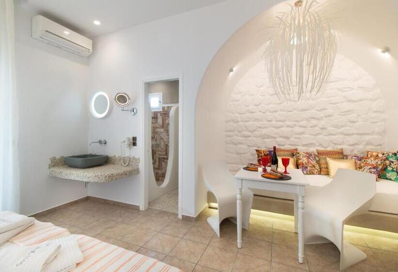 Полулюкс Superior, Spiros