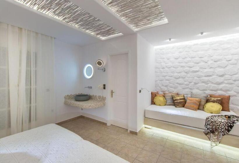 Полулюкс Superior, Spiros