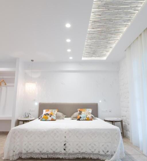 Люкс Superior, Spiros