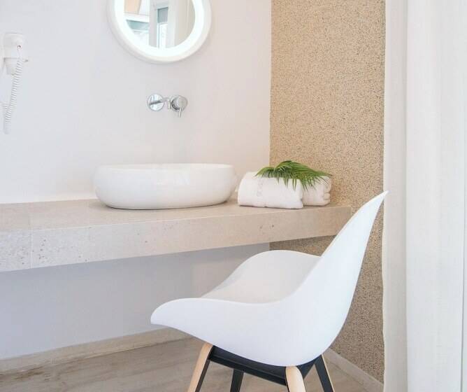 Номер Superior Вид на Бассейн, Spiros