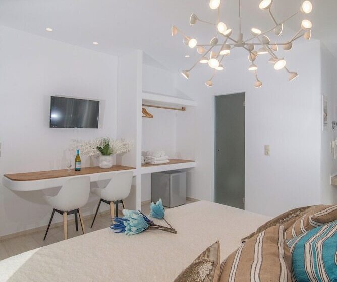 Номер Superior Вид на Бассейн, Spiros