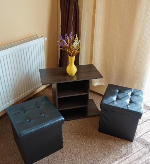 舒适三人间, Agropensiunea Maria