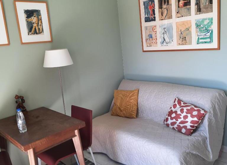 スタンダードルーム, Chambre D Hôte Le Châtaignier