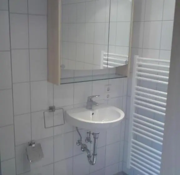 バス共有のスタンダードルーム, Gästehaus Heigeleshof