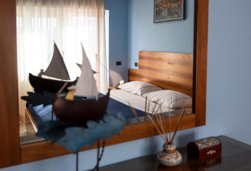 オーシャンビュースタンダードルーム, Dal Sandro B&b