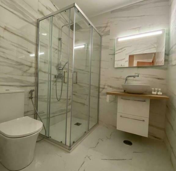 سوییت با چشم‌انداز استخر, Buarcos Luxury Guest House