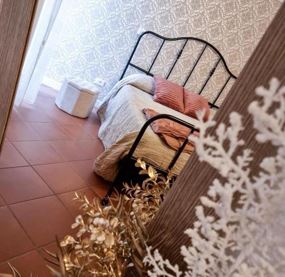 اتاق لوکس با بالکن, Il Cantuccio Di Gioia