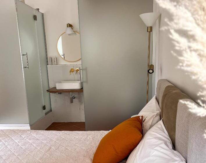 اتاق سوپریور, Il Cantuccio Di Gioia