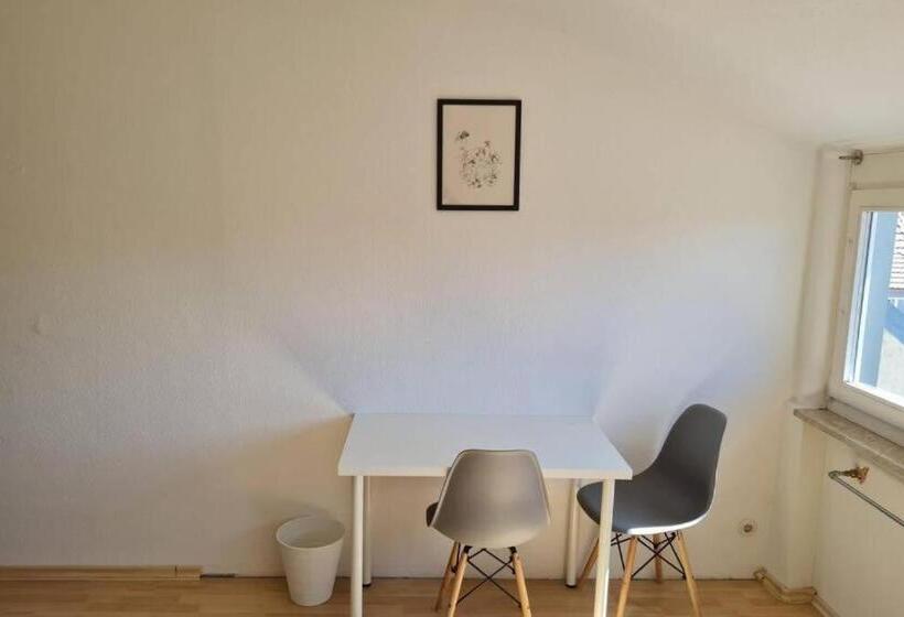 شقة 3 غرف, L8 Street   Pforzheim Nordstadt