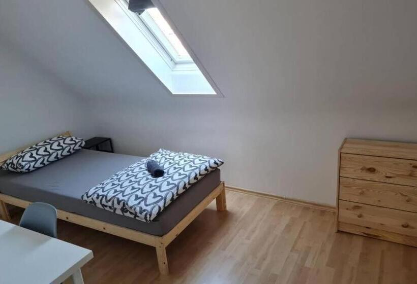 شقة 3 غرف, L8 Street   Pforzheim Nordstadt