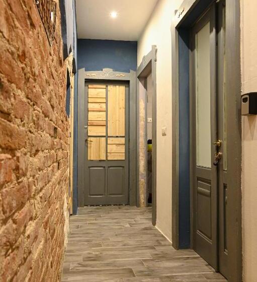 غرفة قياسية مع حمام خارجي, Urban Blue Guest House