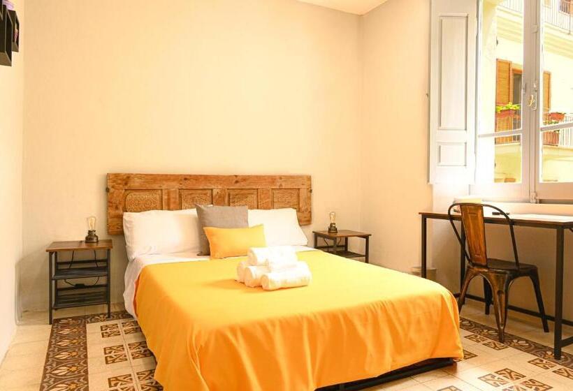 غرفة قياسية مع حمام خارجي, Urban Blue Guest House