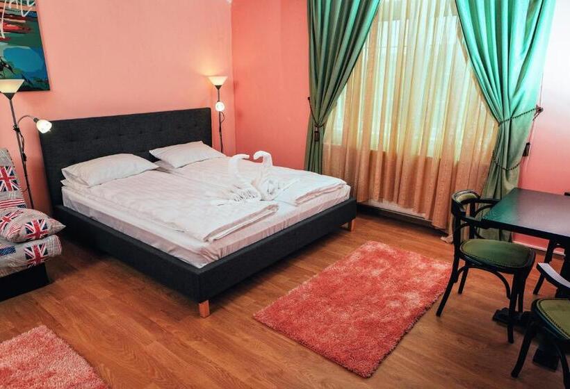 Трехместный Номер Deluxe, Vila Guitar