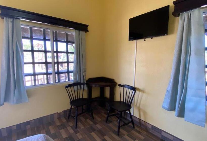 غرفة قياسية, Estancita Elena