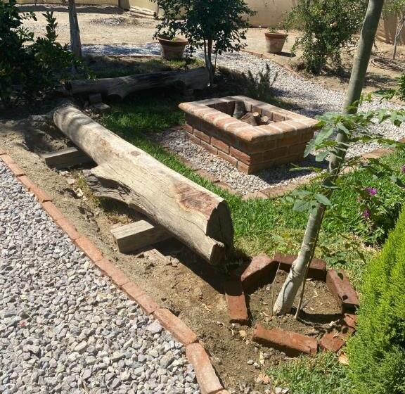 غرفة قياسية, Estancita Elena