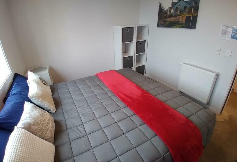 수피리어 룸, Penny S Drop Inn