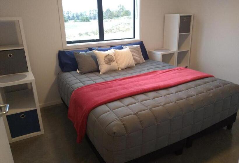 수피리어 룸, Penny S Drop Inn