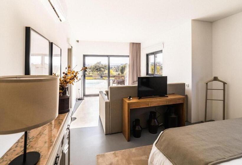 اتاق خانوادگی, Granja Da Cabrita