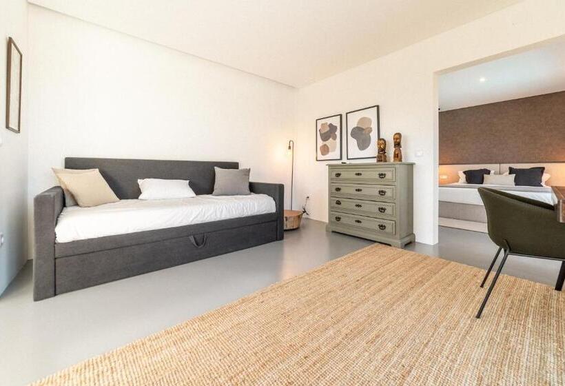 اتاق خانوادگی, Granja Da Cabrita