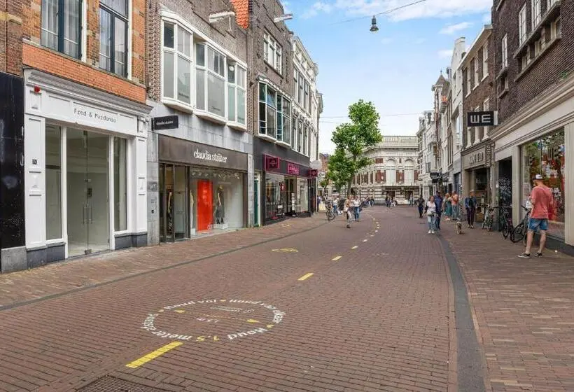 デラックススタジオ, Haarlem Apart