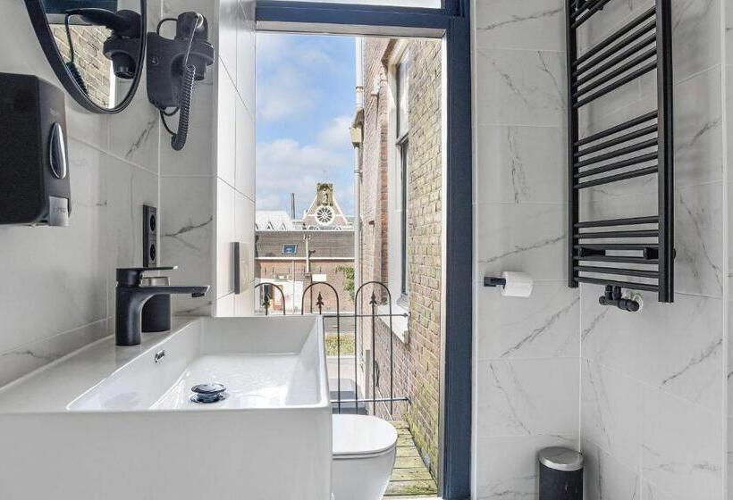 إستوديو ديلوكس, Haarlem Apart