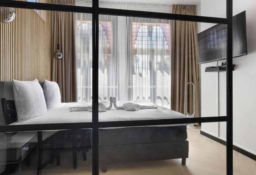 إستوديو ديلوكس, Haarlem Apart