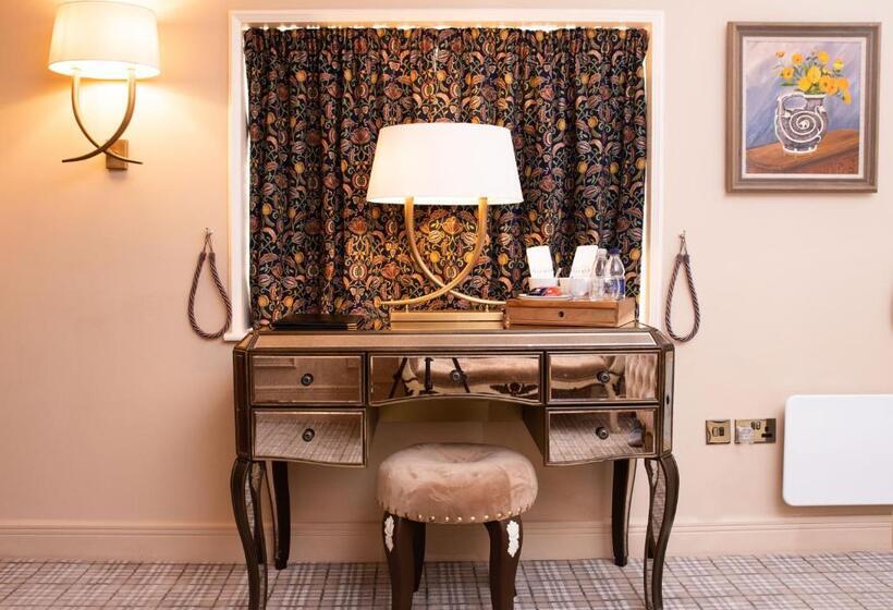 סוויטה נשיאותית, Domo Boutique